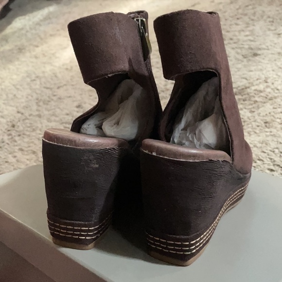 ANTELOPE Wedge/Platform Sling-back Bootie Size 9 - Picture 9 of 10